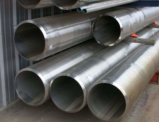 Sanitary stainless steel welded pipe VS industrial stainless steel welded pipe
